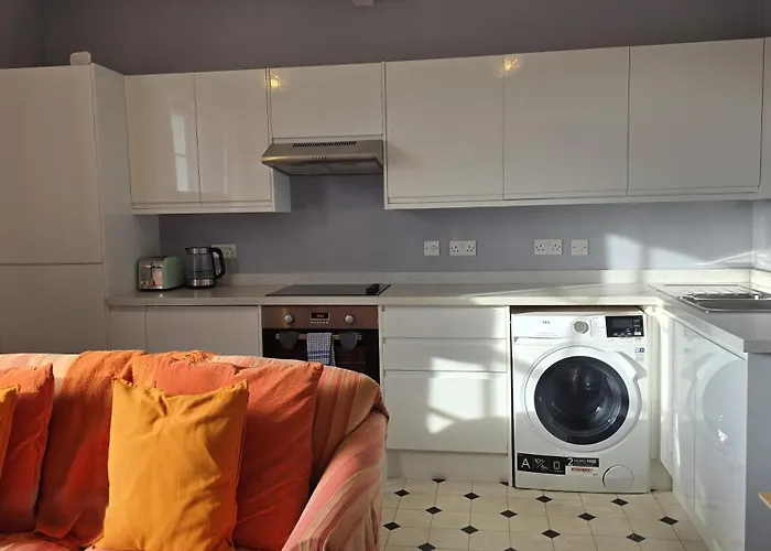 Lido's View - Free Parking Bristol