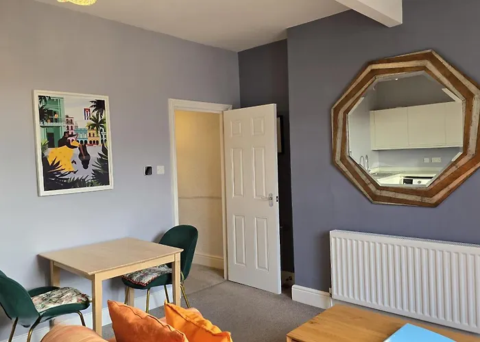 Lido's View - Free Parking Bristol